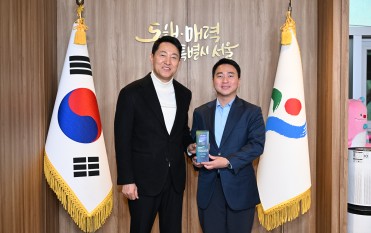 오세훈, 'CES 혁신상' 기업에 &#034;성장 날개 달아줄 준비됐다&#034;